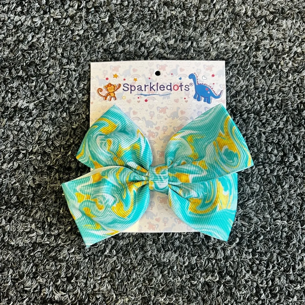 Hair Clips - Picture 2 of 12